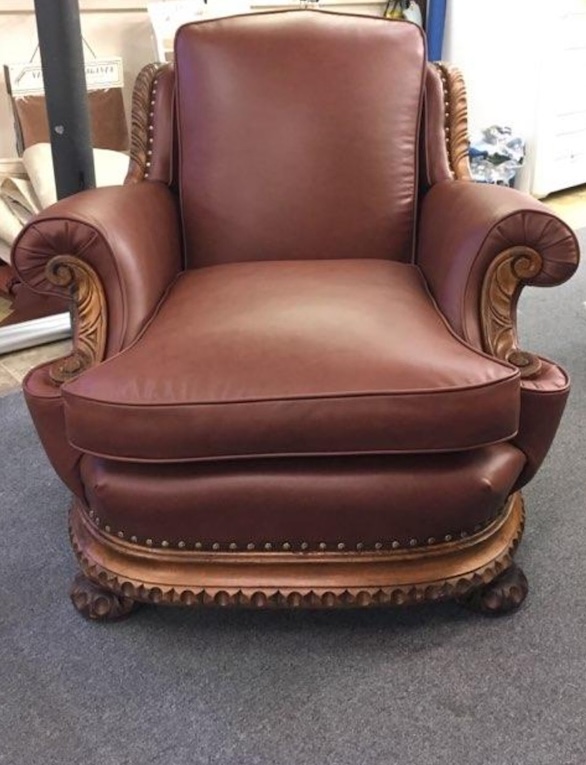 Chair reupholstery shop in Michigan - custom service.